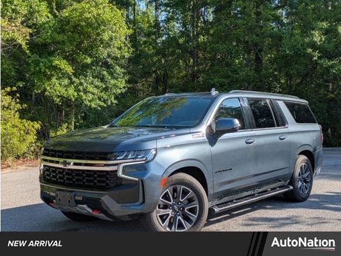 Used 2021 Chevrolet Suburban Z71 w/ Z71 Off-Road Package image 1