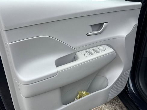 New 2026 Hyundai Kona SEL Sport FWD image 11