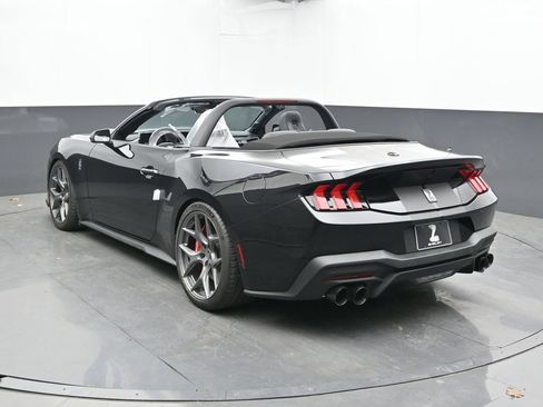 New 2026 Ford Mustang GT Premium w/ GT Performance Package RWD image 8