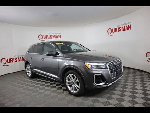 Used 2025 Audi Q7 3.0T Premium Plus AWD/4WD image 11