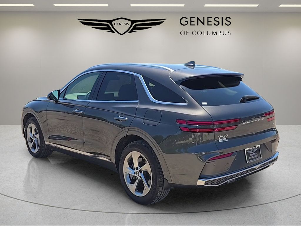 Used 2026 Genesis GV70 2.5T AWD/4WD image 3