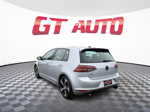 Used 2016 Volkswagen GTI SE FWD image 4