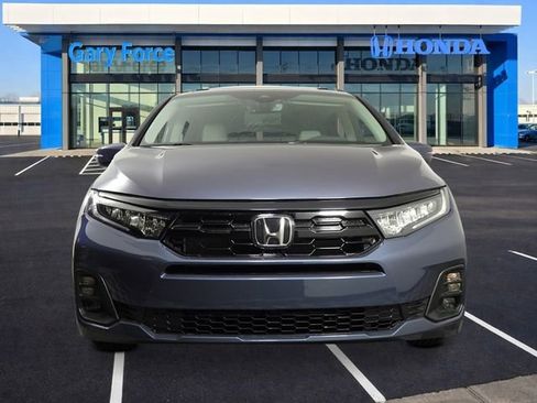 New 2026 Honda Odyssey Touring image 8