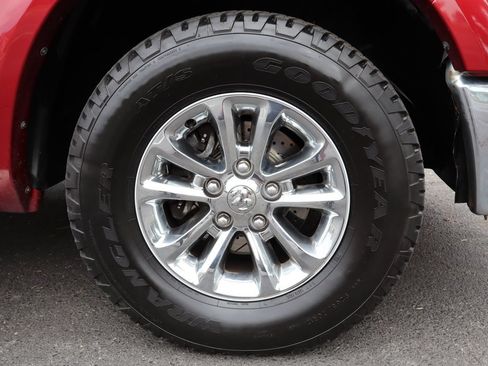 Used 2014 RAM 1500 Laramie AWD/4WD image 44