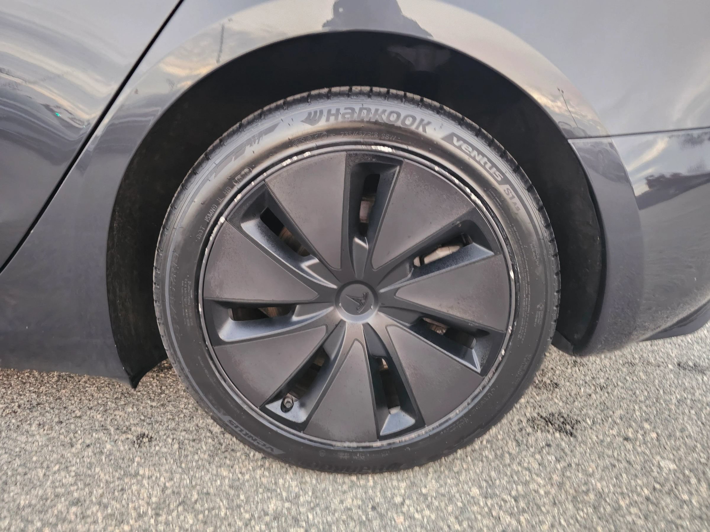 Used 2024 Tesla Model 3 Long Range RWD image 33