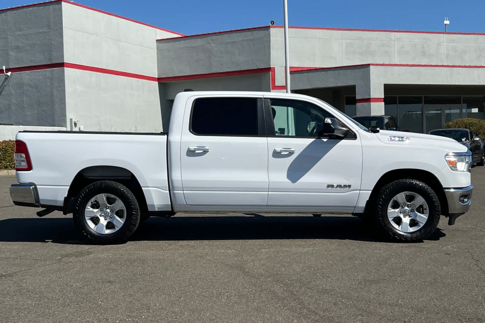 Used 2019 RAM 1500 Big Horn RWD image 6