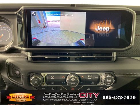 New 2026 Jeep Gladiator Rubicon image 22