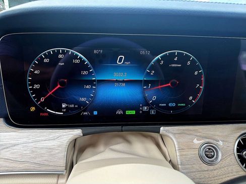 Used 2023 Mercedes-Benz E 450 4MATIC Cabriolet image 26