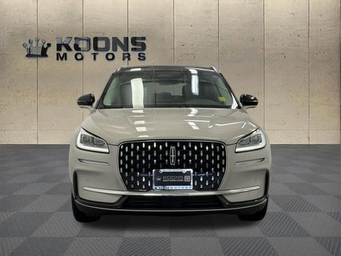 Certified 2023 Lincoln Corsair Reserve w/ Equipment Group 201A image 3