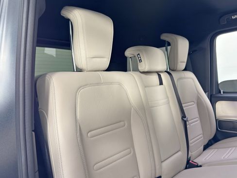 Used 2021 Mercedes-Benz G 550 image 49