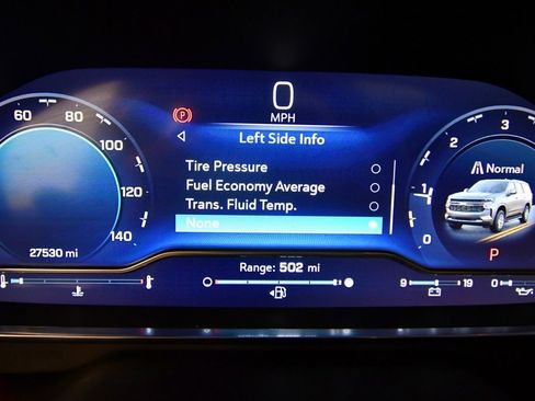 Used 2024 Chevrolet Suburban Premier image 23