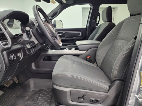 Used 2021 RAM 3500 Big Horn w/ Level B Equipment Group image 8