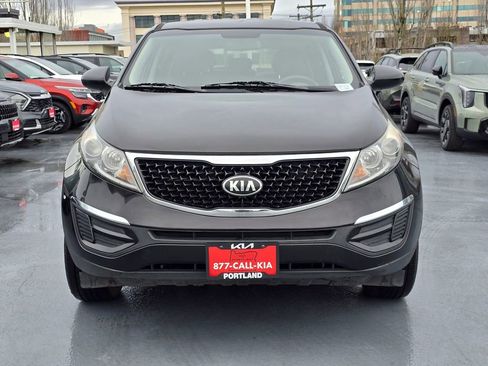 Used 2016 Kia Sportage LX image 9