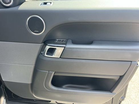 Used 2019 Land Rover Range Rover Sport HSE AWD/4WD image 27
