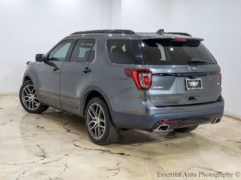 Used 2017 Ford Explorer Sport AWD/4WD image 10