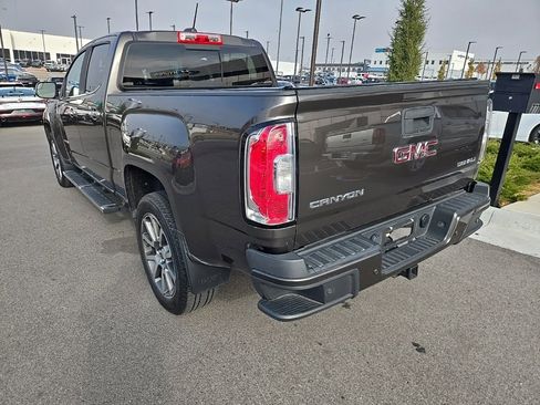 Used 2019 GMC Canyon Denali image 7
