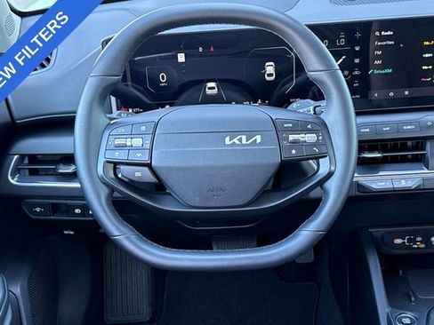 Certified 2025 Kia K4 EX FWD image 18