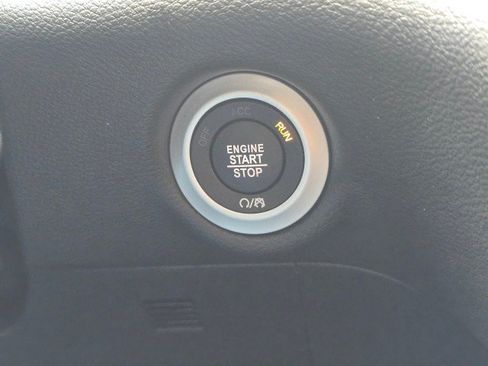 New 2026 Chrysler Voyager LX FWD image 33