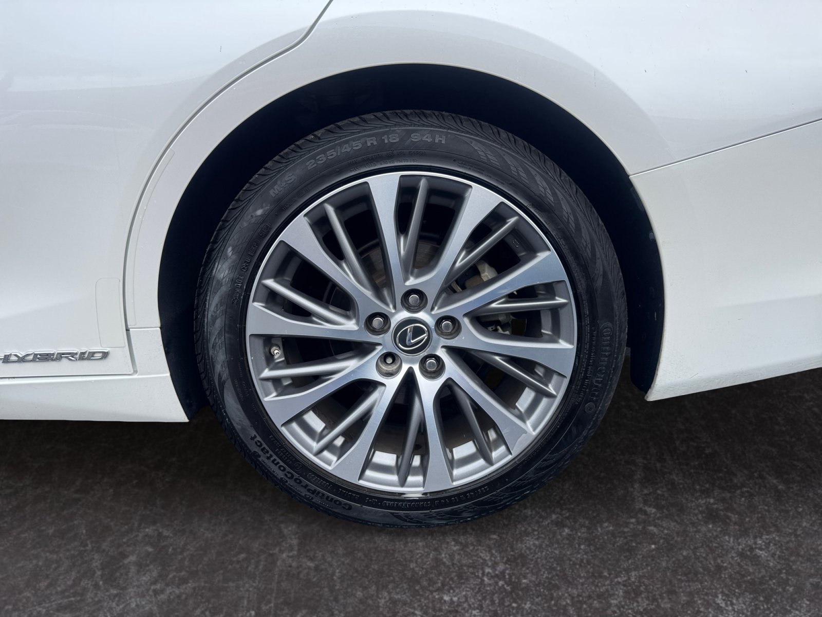 Used 2021 Lexus ES 300h w/ Premium Package FWD image 14