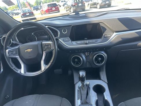 Used 2020 Chevrolet Blazer LT FWD image 29