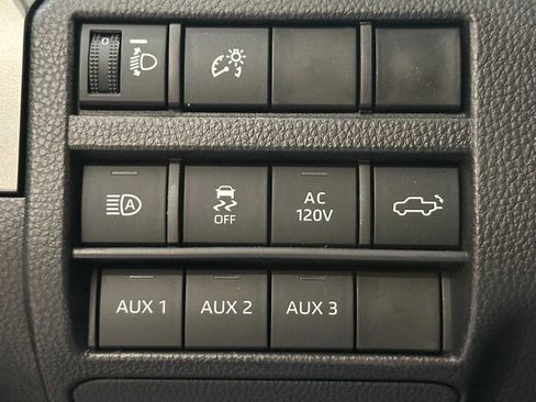 New 2026 Toyota Tacoma TRD Off-Road AWD/4WD image 18