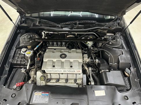 Used 1998 Cadillac De Ville Base 4dr Sedan image 7