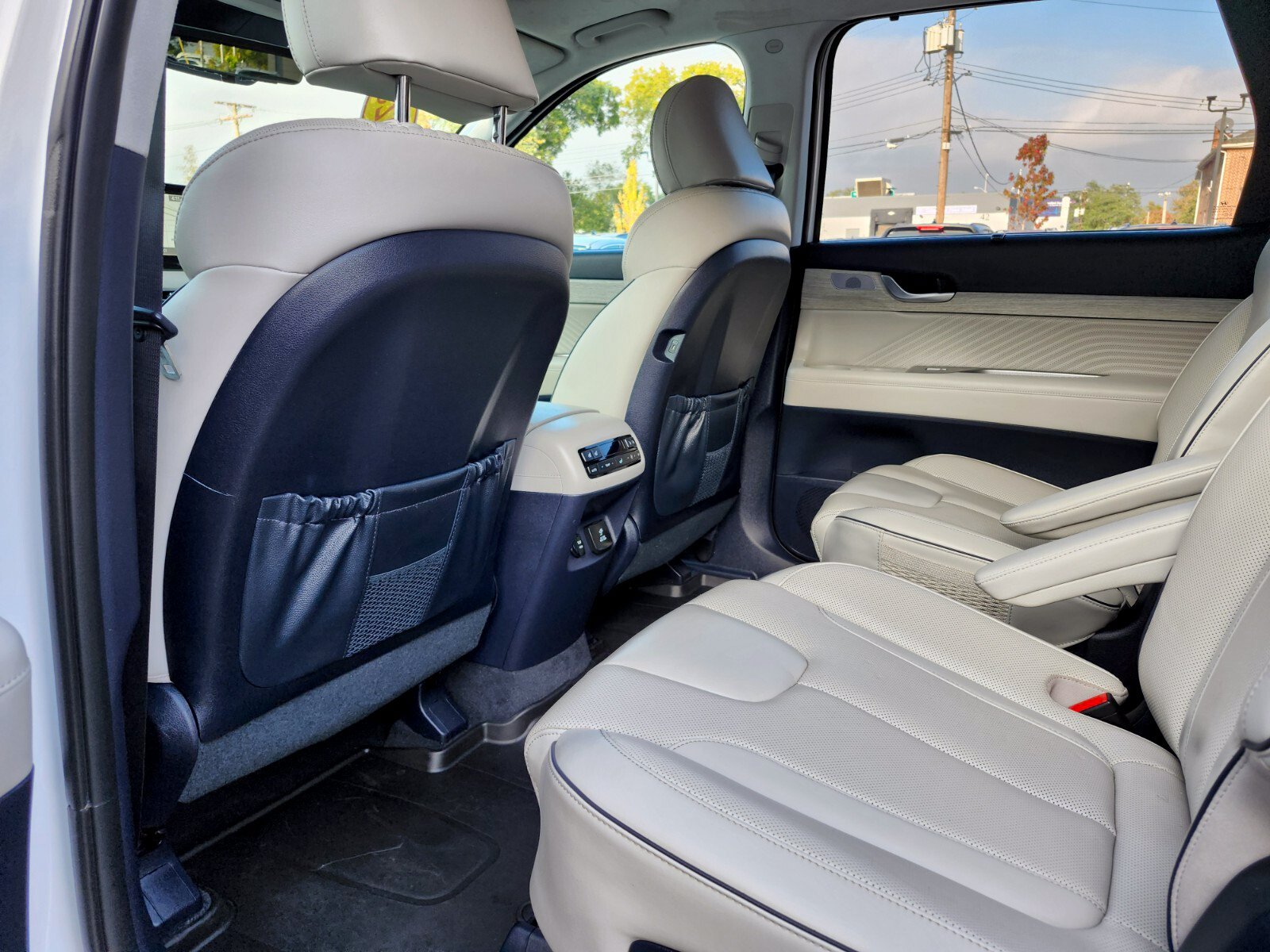 Certified 2023 Hyundai Palisade Calligraphy AWD/4WD image 16