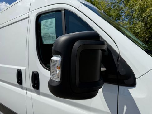 Used 2023 RAM ProMaster 3500 w/ Convenience Group image 25