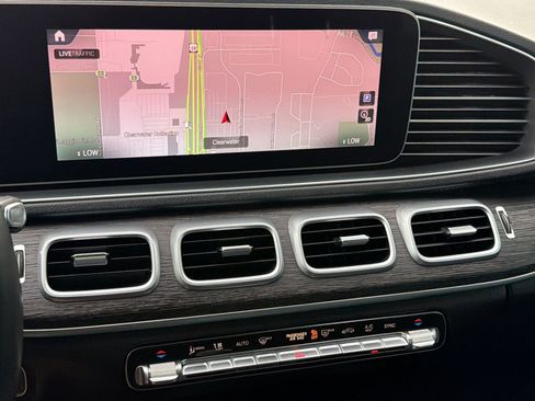 Used 2022 Mercedes-Benz GLS 450 4MATIC image 20