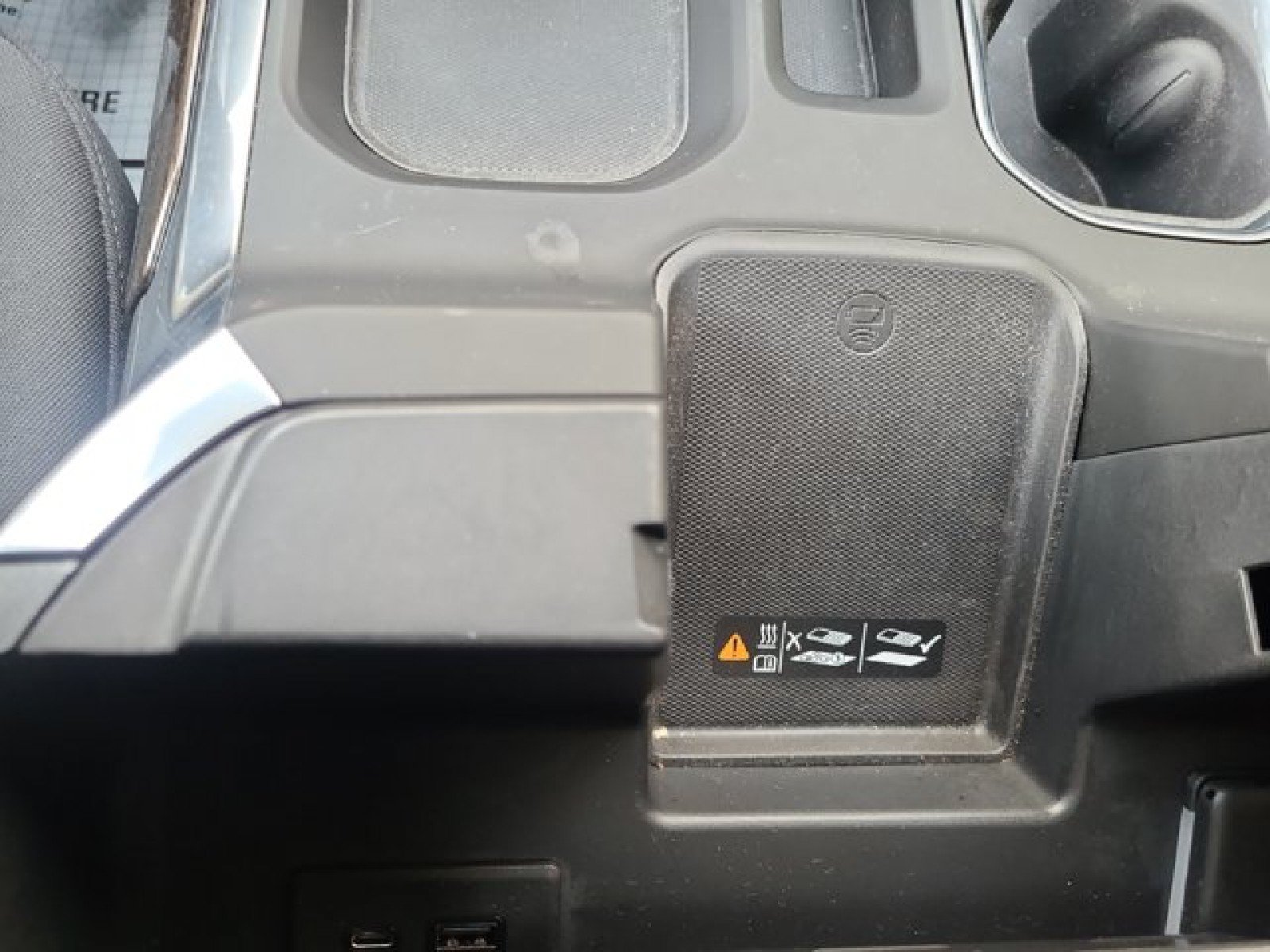 Used 2022 Chevrolet Silverado 1500 RST AWD/4WD image 34