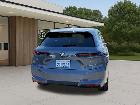 Used 2026 BMW iX xDrive45 image 9