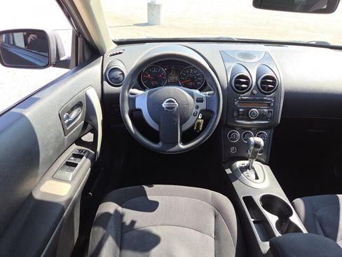 Used 2011 Nissan Rogue S AWD/4WD image 22