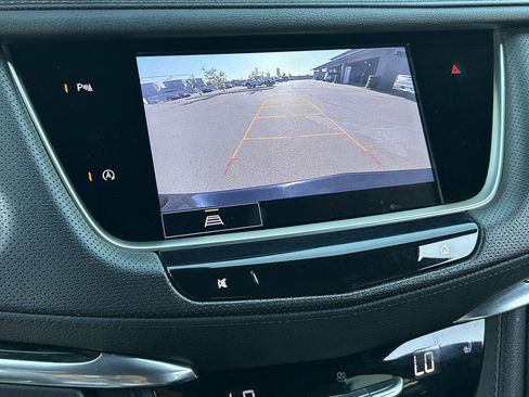 Used 2023 Cadillac XT5 Premium Luxury AWD/4WD image 15