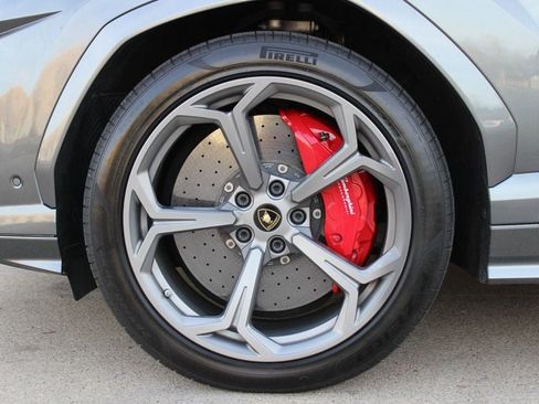 Used 2019 Lamborghini Urus AWD image 12