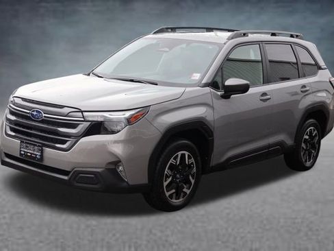 Certified 2025 Subaru Forester Premium AWD/4WD image 25