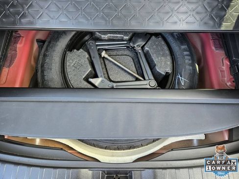 Used 2022 Toyota RAV4 XLE Premium AWD/4WD image 21