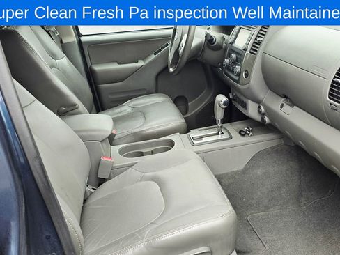 Used 2019 Nissan Frontier SL image 2