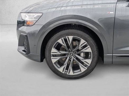 New 2026 Audi Q8 Premium Plus AWD/4WD image 10