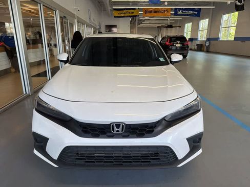 Used 2024 Honda Civic EX-L image 16