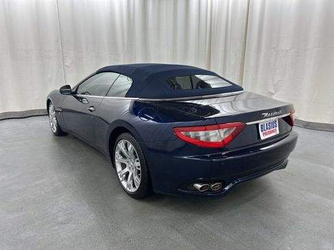 Used 2012 Maserati GranTurismo Convertible image 4