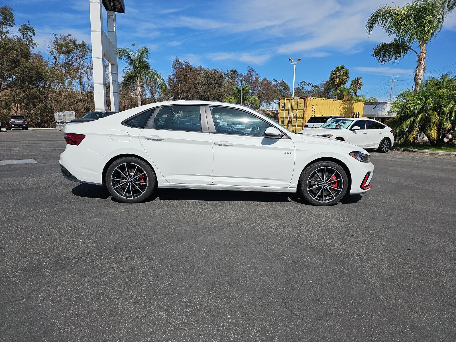 Used 2025 Volkswagen Jetta GLI Autobahn FWD image 4