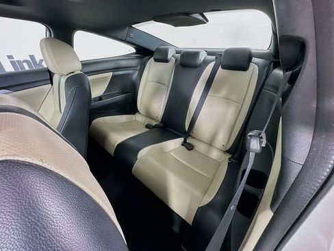 Used 2016 Honda Civic Touring image 30