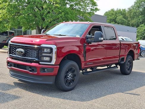 New 2026 Ford F250 XLT w/ XLT Premium Package AWD/4WD image 3