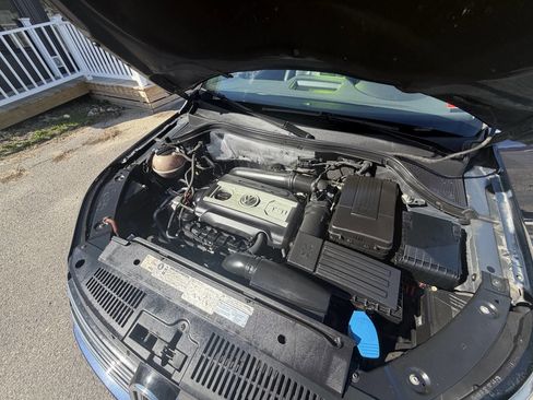 Used 2013 Volkswagen Tiguan S AWD/4WD image 23