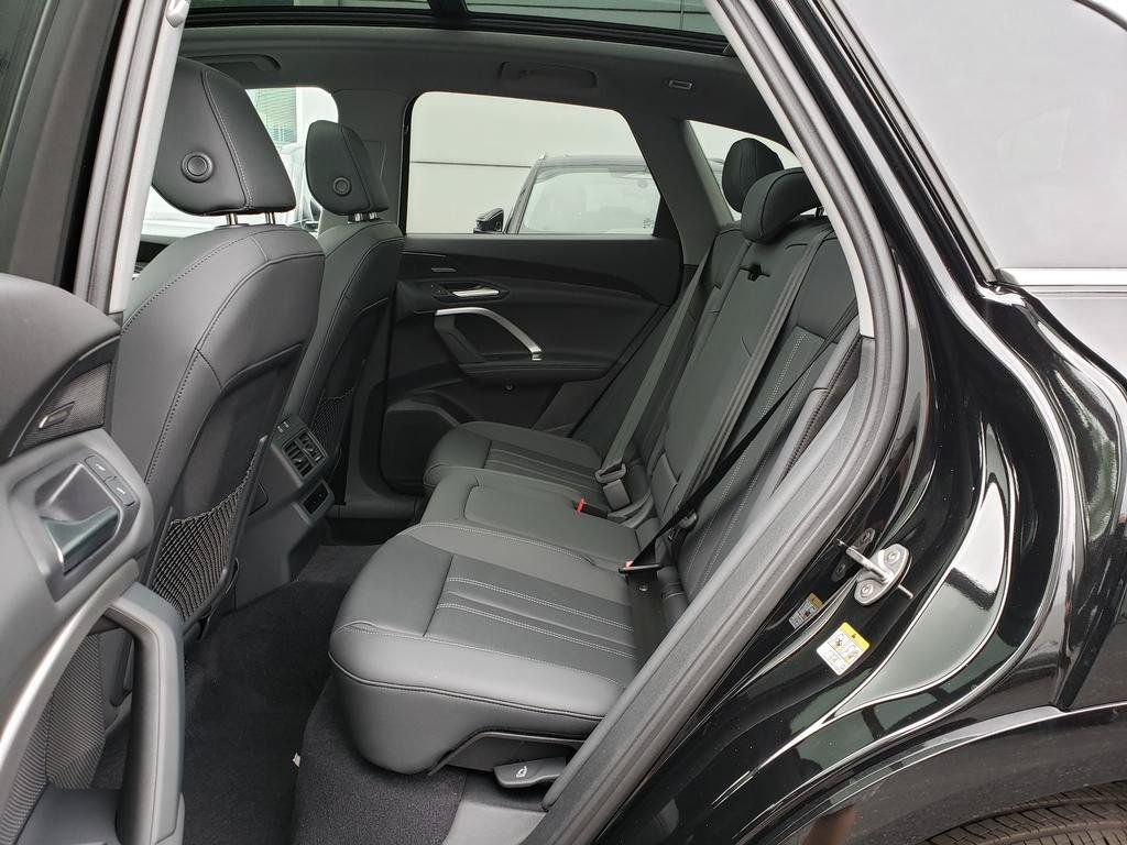 New 2026 Audi Q5 Premium Plus AWD/4WD image 8