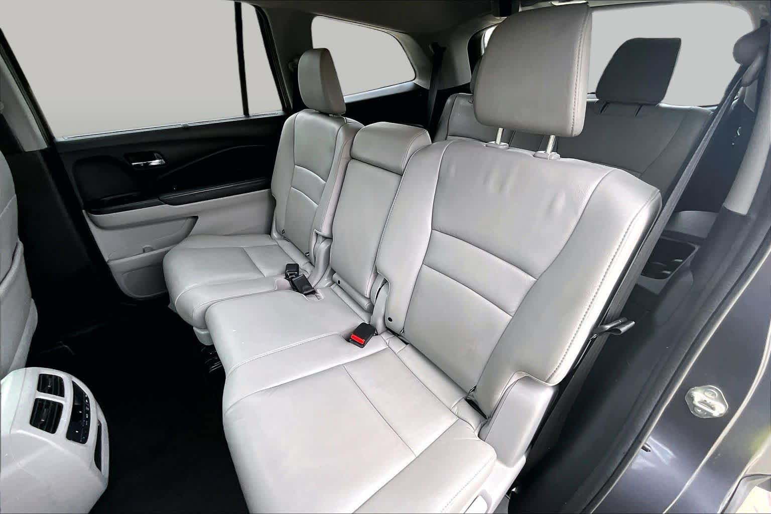 Used 2019 Honda Pilot EX-L image 18