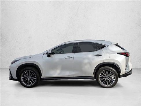 Used 2022 Lexus NX 350h AWD image 8