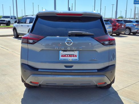 Used 2021 Nissan Rogue SL FWD image 6