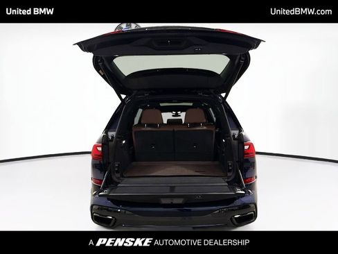 Used 2020 BMW X7 M50i w/ Dynamic Handling Package image 15