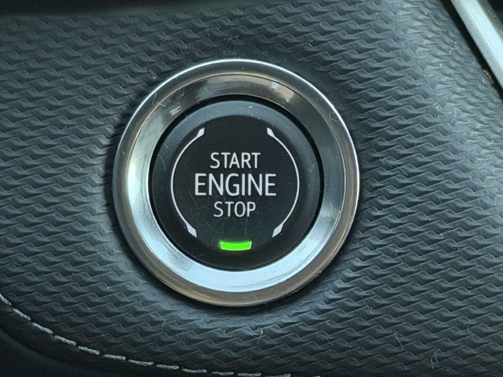 Used 2025 Chevrolet Equinox LT w/ Convenience Package II FWD image 21